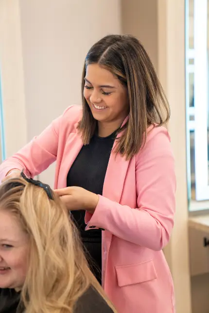 Grove City salon and spa support staff